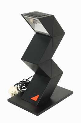 Zig Zag Desk Lamp