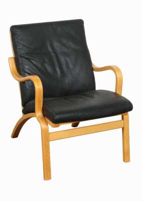 215 · LOUNGE CHAIR