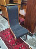 SLIPPER CHAIR