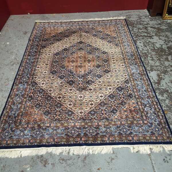 RUG