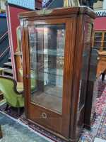 FRENCH VITRINE - 2