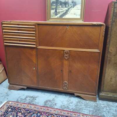 71 · SIDEBOARD