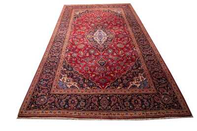 76 · PERSIAN RUG