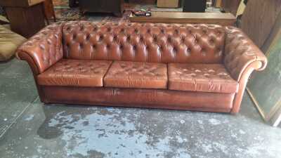 83 · CHESTERFIELD