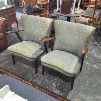93 · ARMCHAIRS