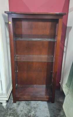 120 · DISPLAY SHELF