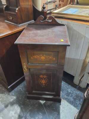188 · POT CUPBOARD