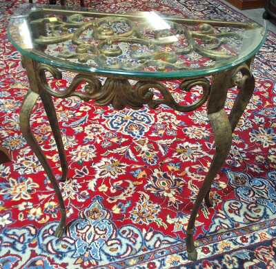 392 · PETITE HALL CONSOLE