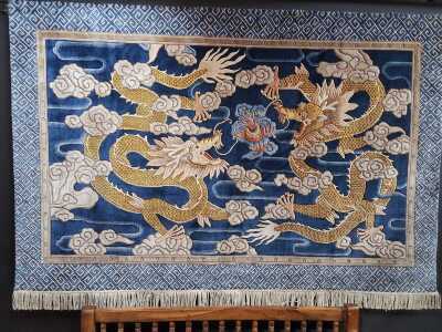411 · WALL HANGING