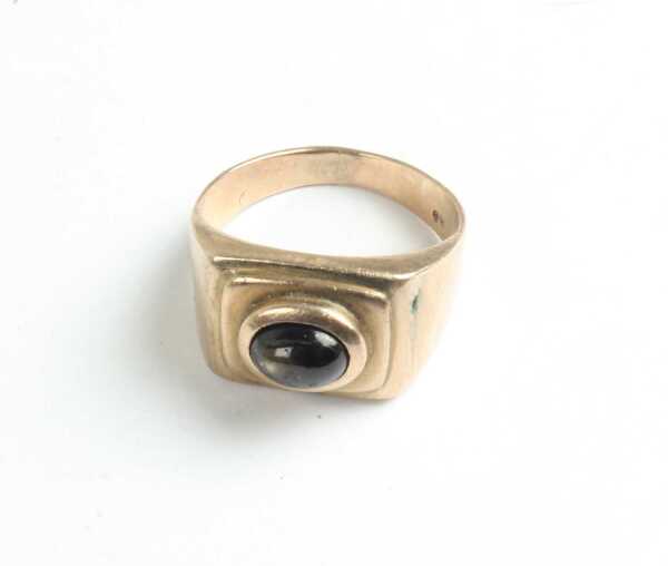 GOLD RING