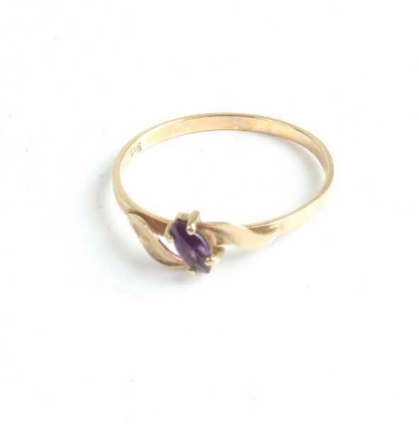 GOLD RING
