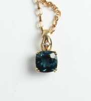 GOLD NECKLACE