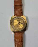 WRISTWATCH