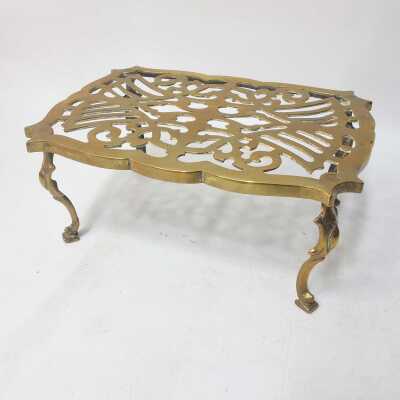Trivet Stand