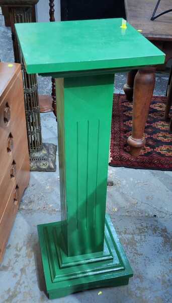 PEDESTAL