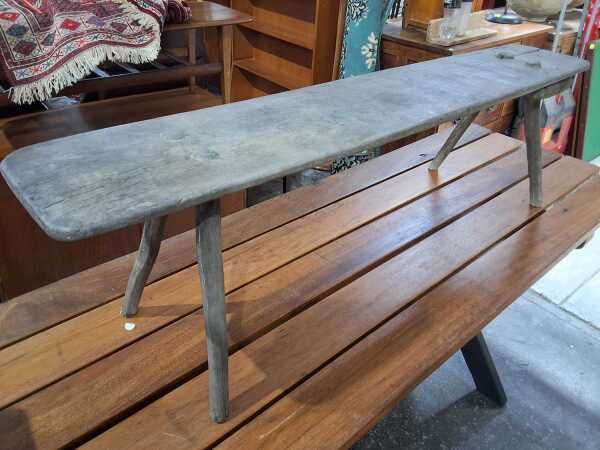BENCH