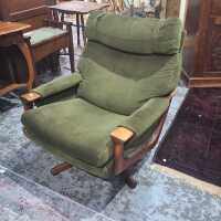 TESA ARMCHAIR
