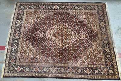 VINTAGE TABRIZ RUG