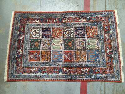 Moud Rug