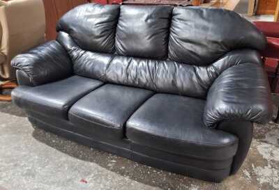 LEATHER SETTEE