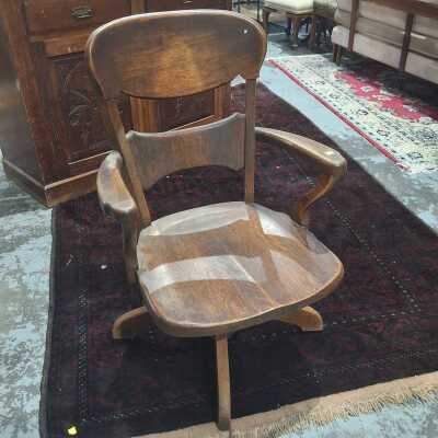 Bankers Chair
