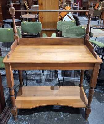 Washstand