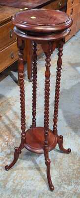 Jardiniere Stand
