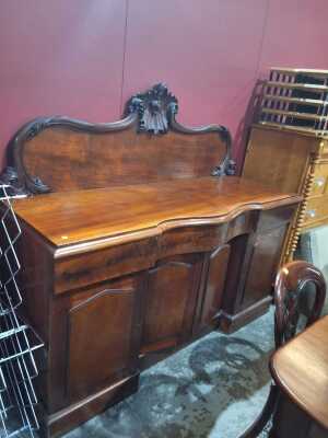 SIDEBOARD
