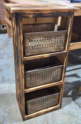 CRAFTWORK CHEST