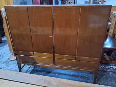Highboard