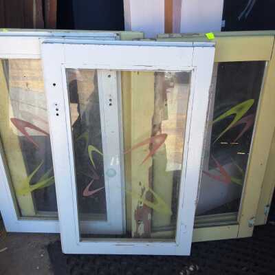 GLASS DOORS