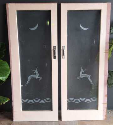 SLIDING DOORS