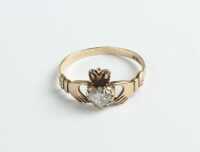 GOLD RING