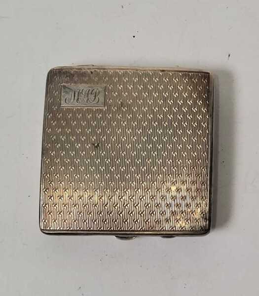 SILVER COMPACT