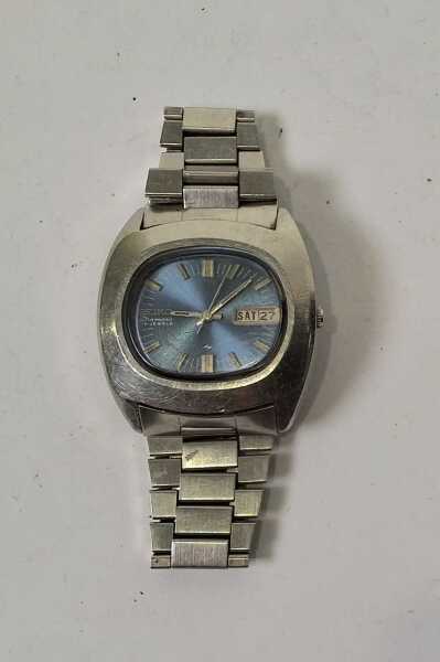 WRISTWATCH