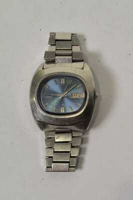 WRISTWATCH