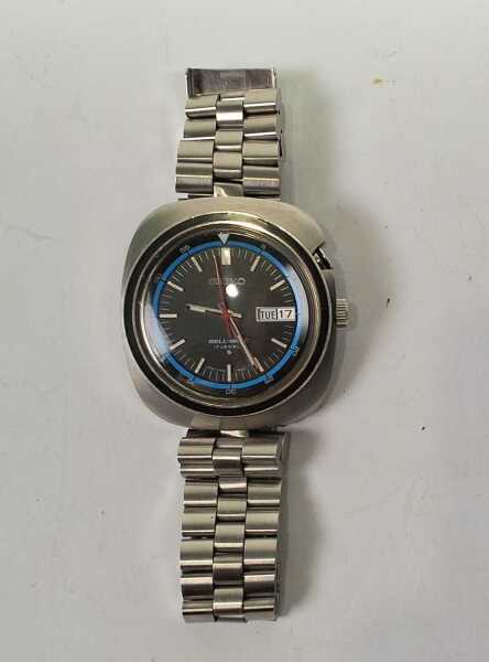 SEIKO WRISTWATCH