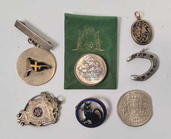 BADGES