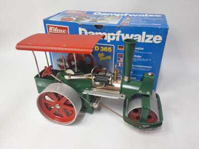 Model Steam Roller