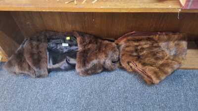 FUR STOLES