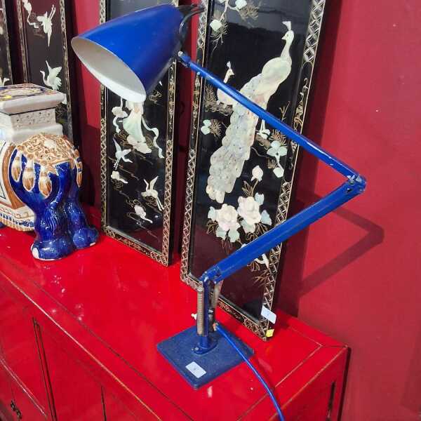 PLANET LAMP