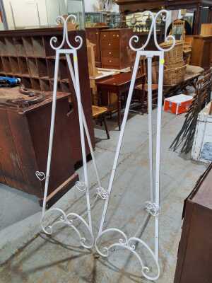 Easels