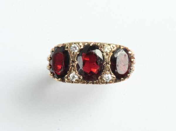 GOLD RING