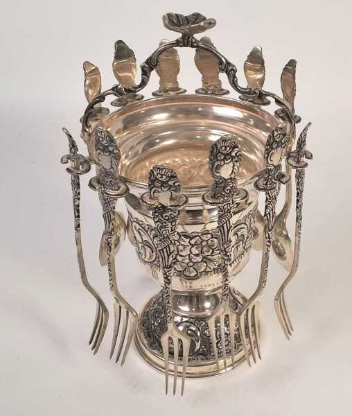 SILVER DESSERT SET