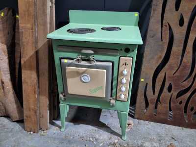 VINTAGE COOKER