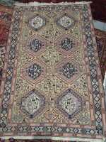 KILIM RUG