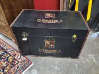 STORAGE BOX