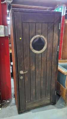 PORTHOLE CUPBOARD