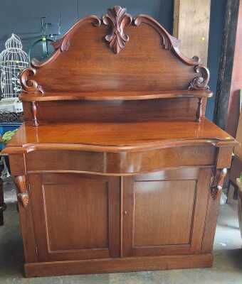 CHIFFONIER