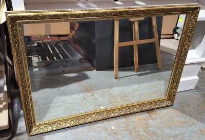WALL MIRROR